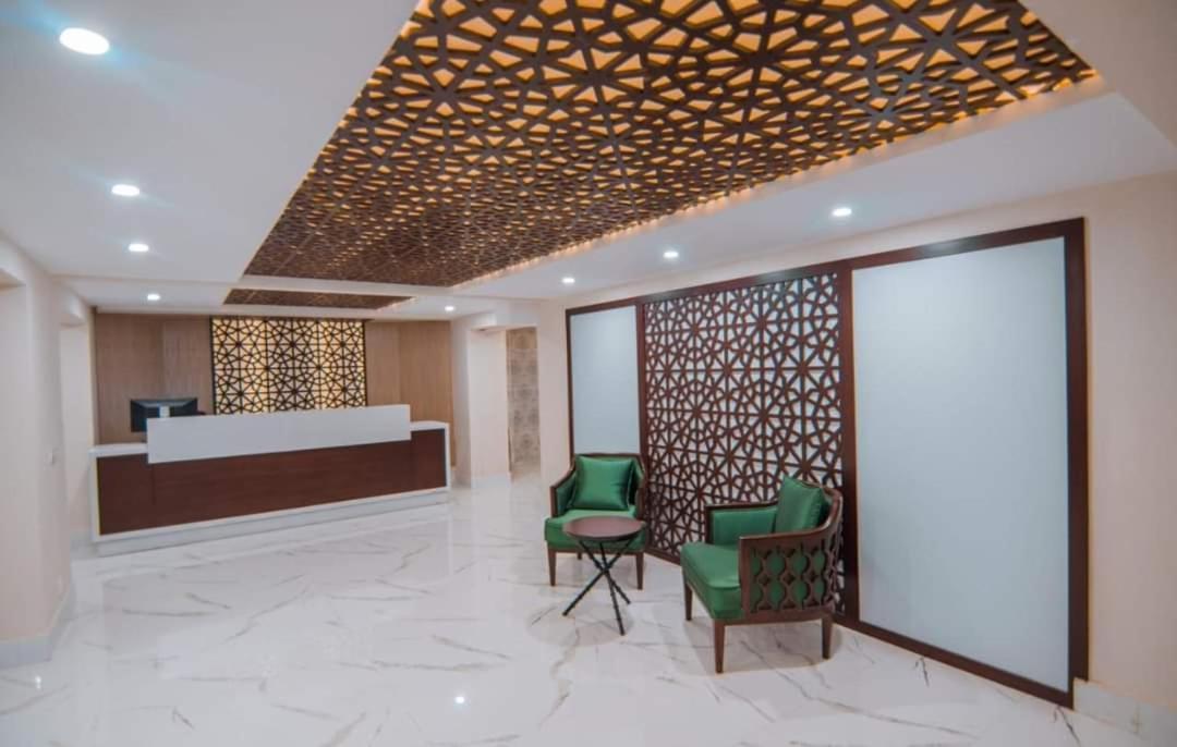 Tibet Hotel Skardu Bagian luar foto